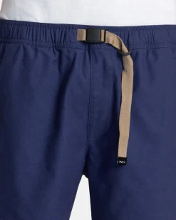 RVCA Shorts / Hybrids><noscript><img width=