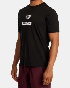 RVCA Workout Shirts|Tees / Tanks><noscript><img width=