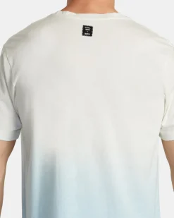 RVCA Tees / Tanks><noscript><img width=