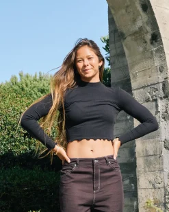 Women RVCA Tops>SAVED LONG SLEEVE LONG SLEEVE CROP TOP