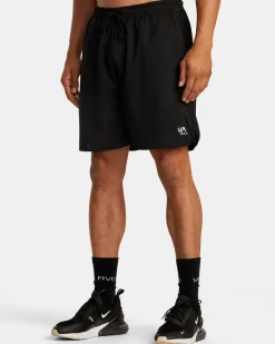 RVCA Shorts / Hybrids><noscript><img width=