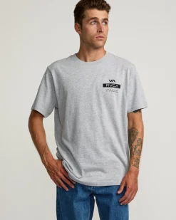 RVCA Tees / Tanks>VA FORWARD SHORT SLEEVE TEE