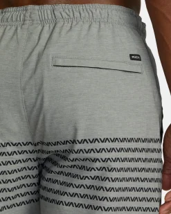 RVCA Athletic Shorts|Athletic Shorts><noscript><img width=